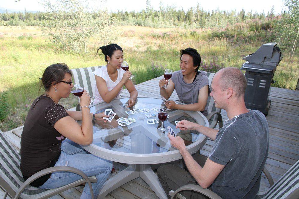 Sundog Retreat Hotel Whitehorse Exterior photo